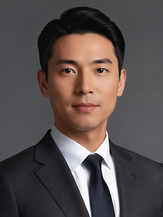 Cedric Hawthorne（塞德里克·霍桑）